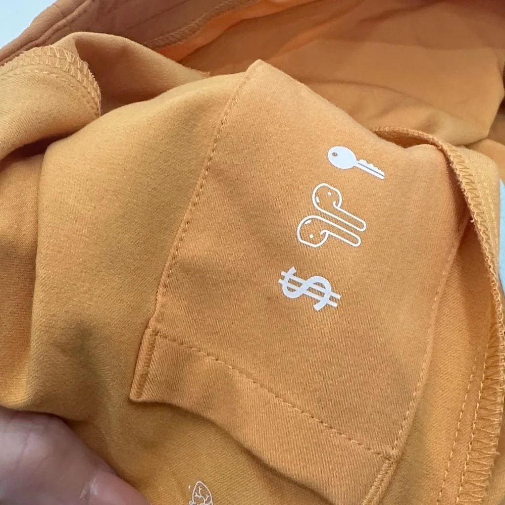 Figs Men’s orange scrubs pants size 3XL Short